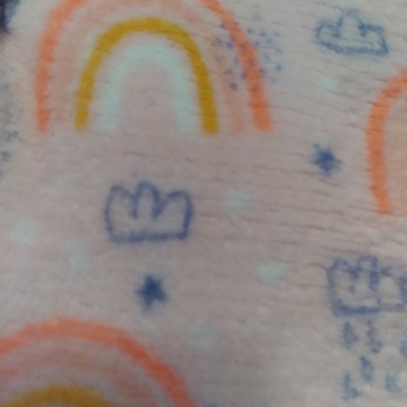 2 BRAND NEW BABY BLANKETS - Picture 6 of 6